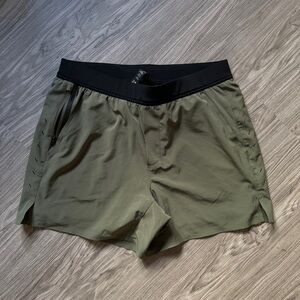 Ten Thousand Interval Short w/ Liner 5” Inseam